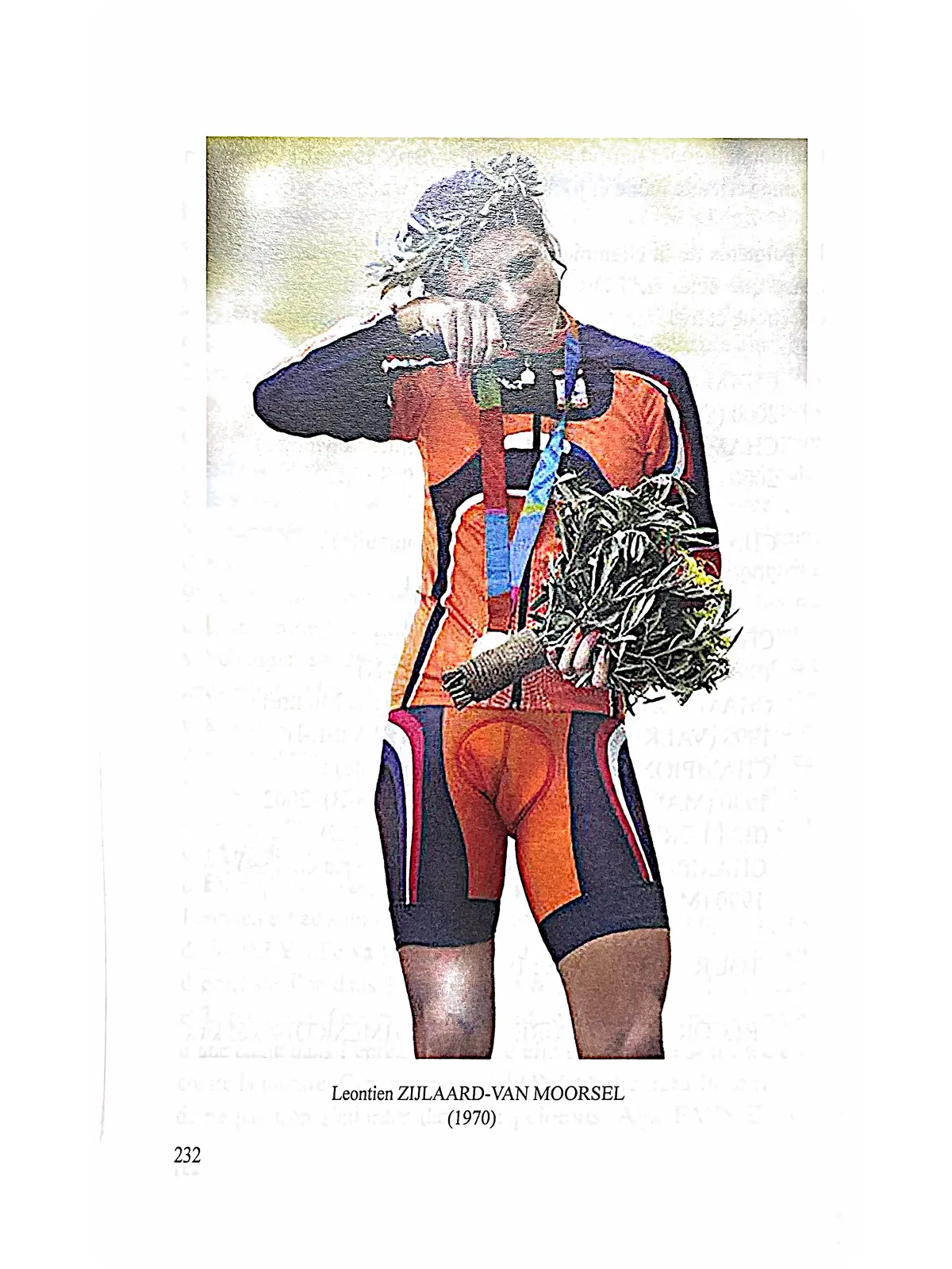 Illustration du livre "Histoire du cyclisme professionnel – Tome 5" de Roland Cotty, photo de la cycliste néerlandaise Leontien Zijlaard-van Moorsel médaillée olympique.